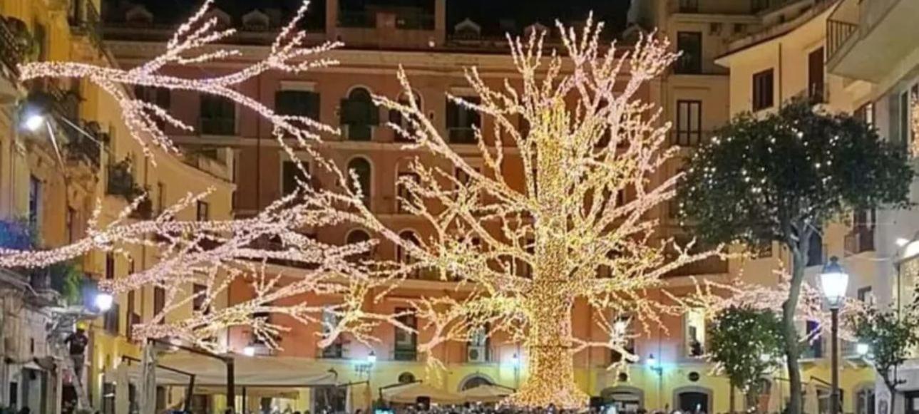 Casa Vacanza La Fontana Vietri Luaran gambar